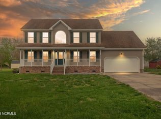 2350 Delia Dr, Elizabeth City, NC 27909