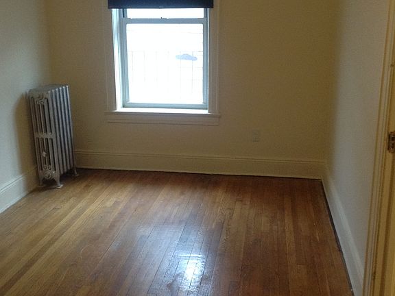 2nd image of 2276 41st St APT 3A