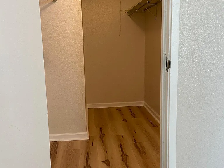 7275 S Xenia Cir #B — Photo 8