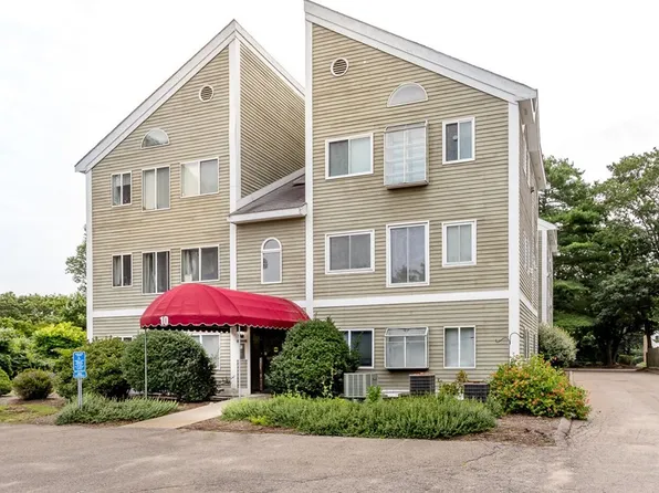 10 Donald St APT 2, Weymouth, MA 02188