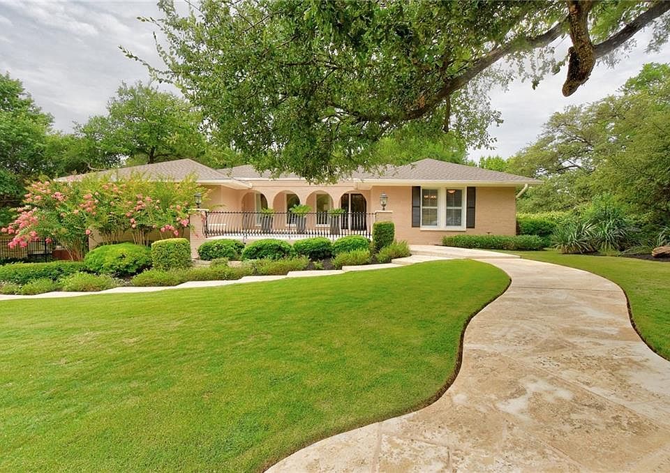 1st image of 2902 Scenic Dr