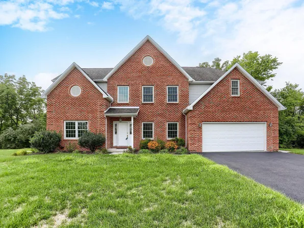 21 Prickly Pear Dr, Carlisle, PA 17013