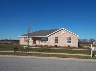 1528 Bush Way, Shelbyville, IN 46176