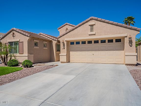 3rd image of 4222 E Amarillo Dr