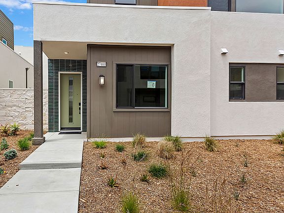Homesite 36 Front Entry