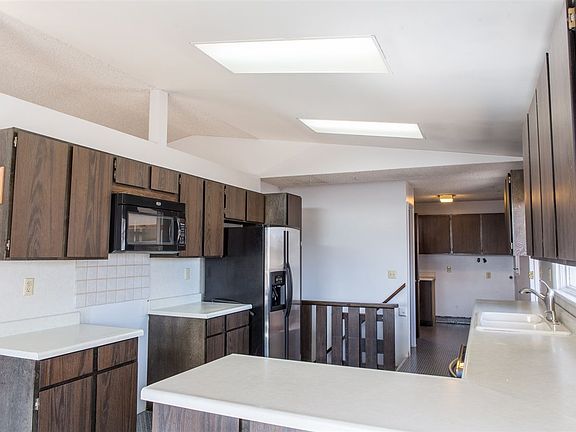 4th image of 268 Meadow Vista Ln