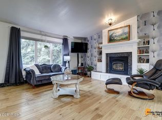 6930 Oakwood Dr, Anchorage, AK 99507