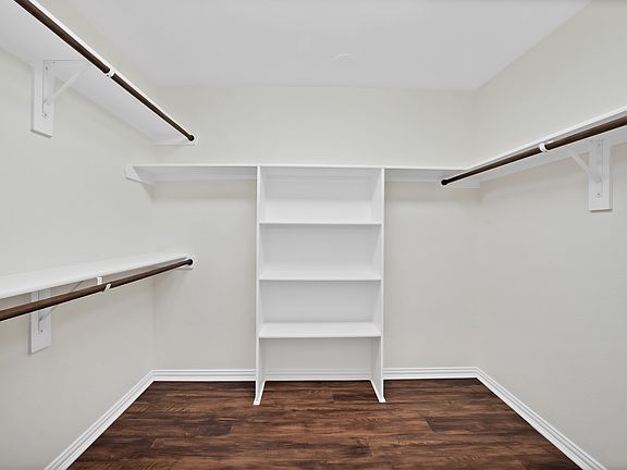 4th image of 1204 Calico Ln APT 712