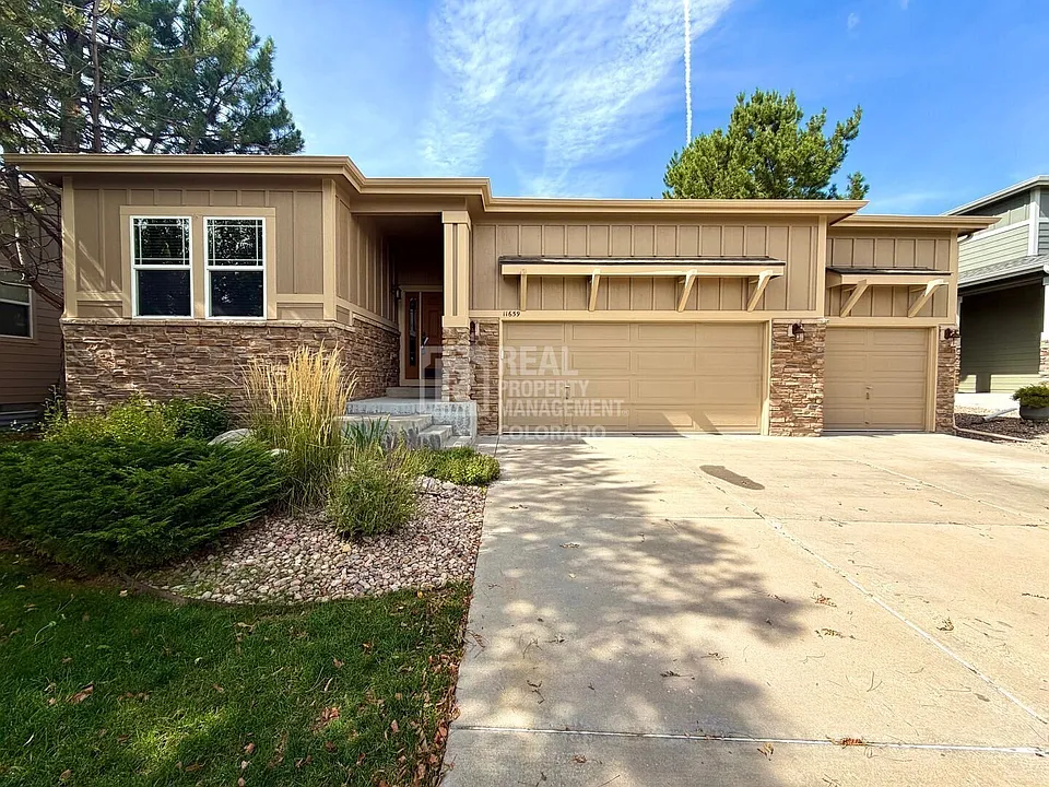 11659 Pink Phlox Dr