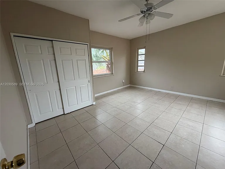 1420 NW 26th Ave #TOP — Photo 5