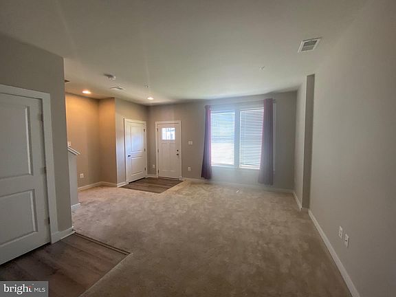 4th image of 1213 Lawler Dr