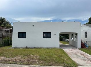 1946 NW 49th St, Miami, FL 33142