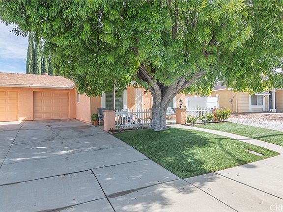 3rd image of 27200 Coronado Way