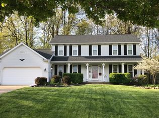 4461 Salsbury Ln, Stow, OH 44224