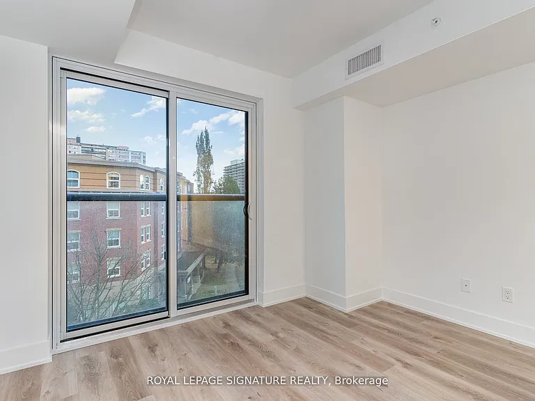 370 Martha St #304 — Photo 19