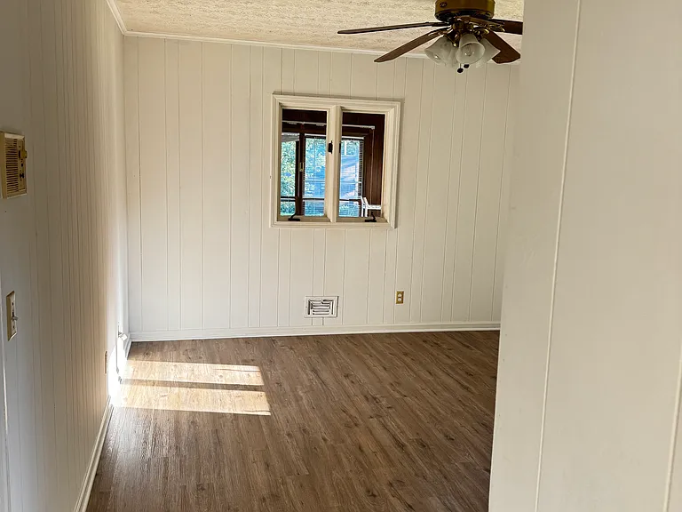 12610 Providence Rd — Photo 23