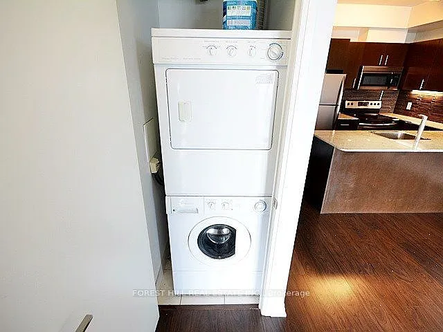 25 Cole St #1506 — Photo 11