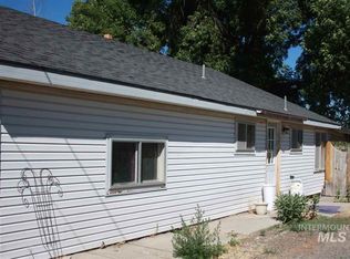 1890A Floral Ave, Gooding, ID 83330