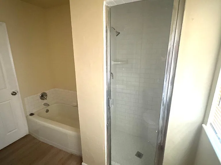 2816 Ashby St — Photo 8