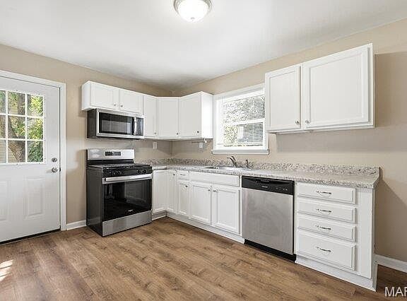 2nd image of 1444 Kathleen Dr