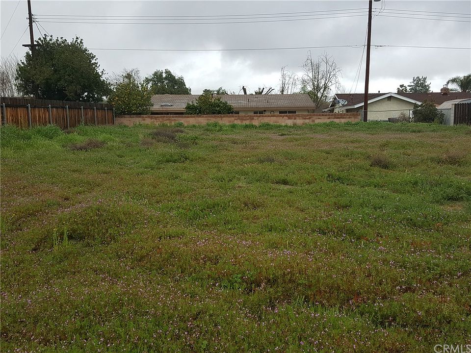 1st image of 42078 Levi Ct