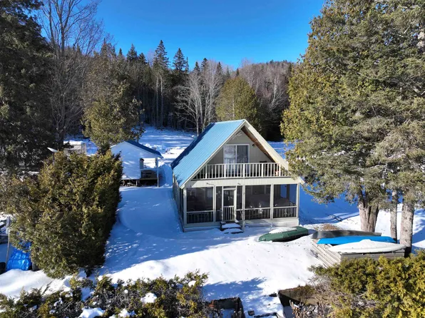 69 Danforth Road, Glover, VT 05839