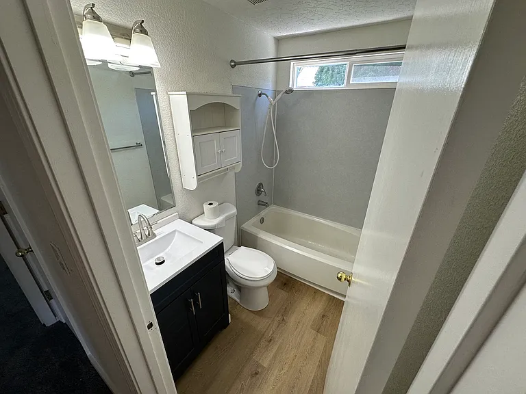 5482 S Veronica Pl — Photo 8