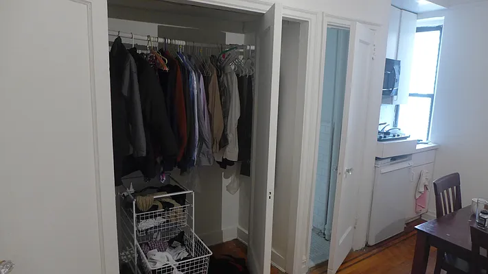 Rented by Garfield Realty  | media 35