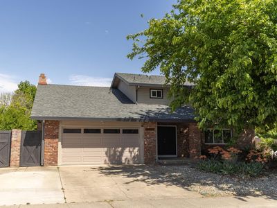 2200 El Cejo Cir, Rancho Cordova, CA, 95670