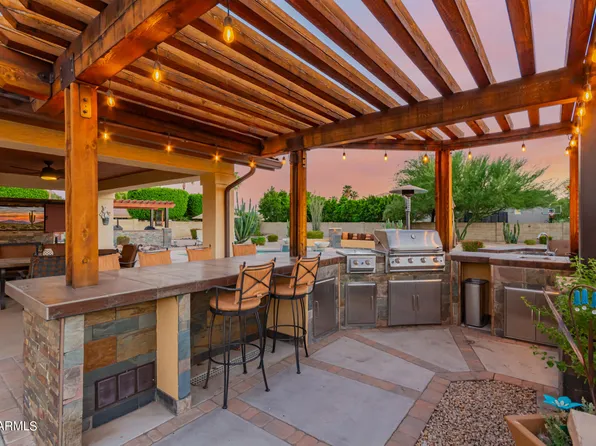 4649 W DESERT HOLLOW Drive, Phoenix, AZ 85083