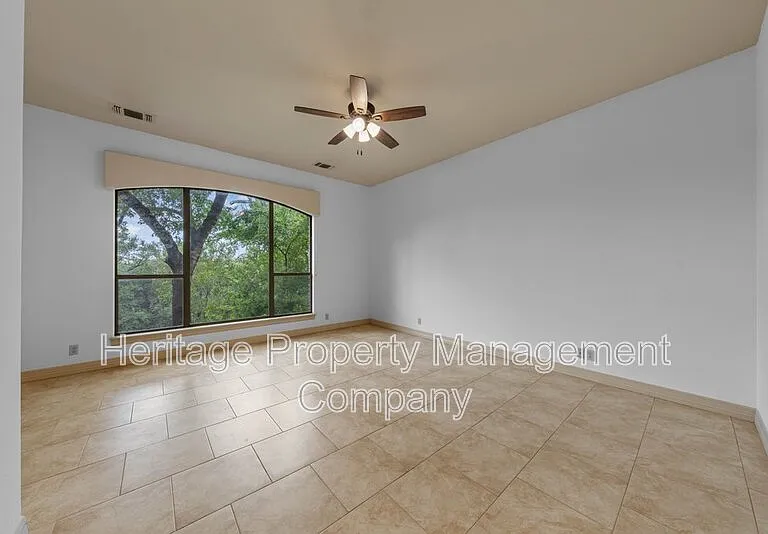 131 Westcourt Ln — Photo 21