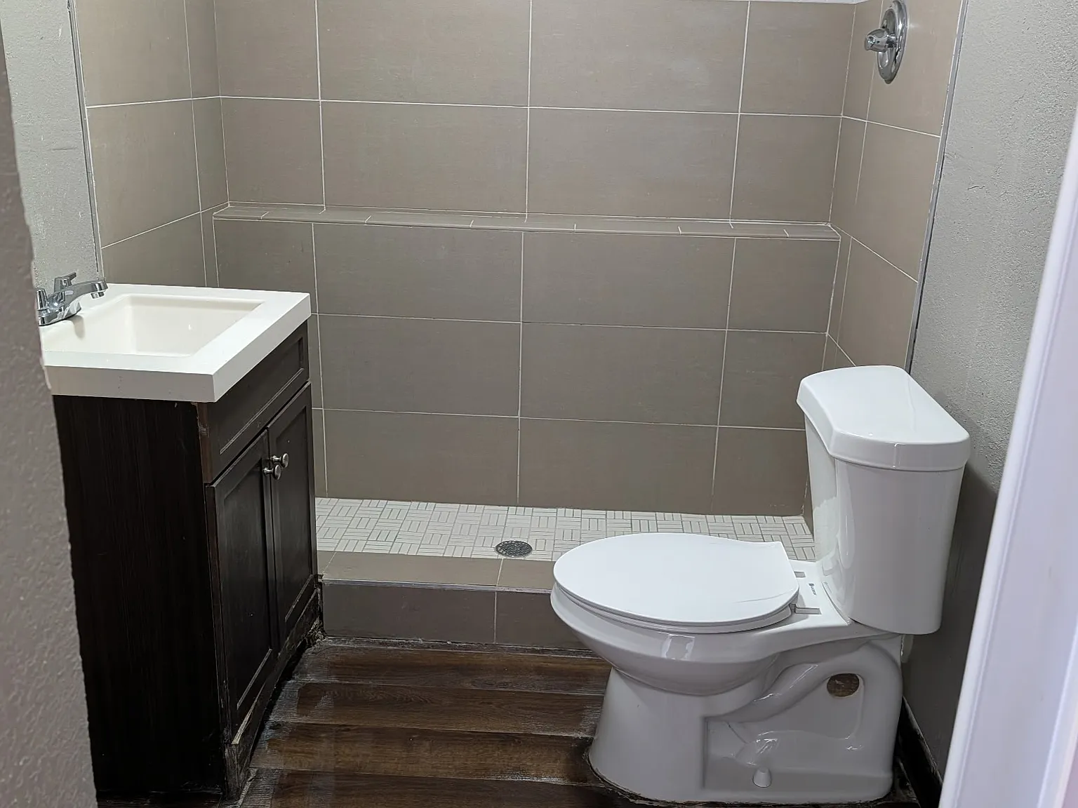 Studio, 400 sqft, $795 — Photo 4