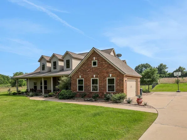 3145 Rolling Ridge Ln, Brenham, TX 77833