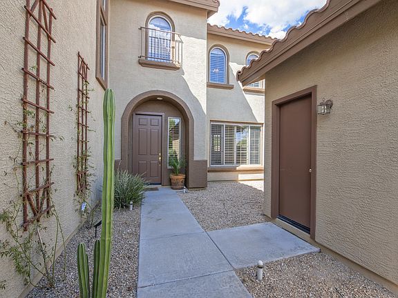 3rd image of 2440 W Coyote Creek Dr