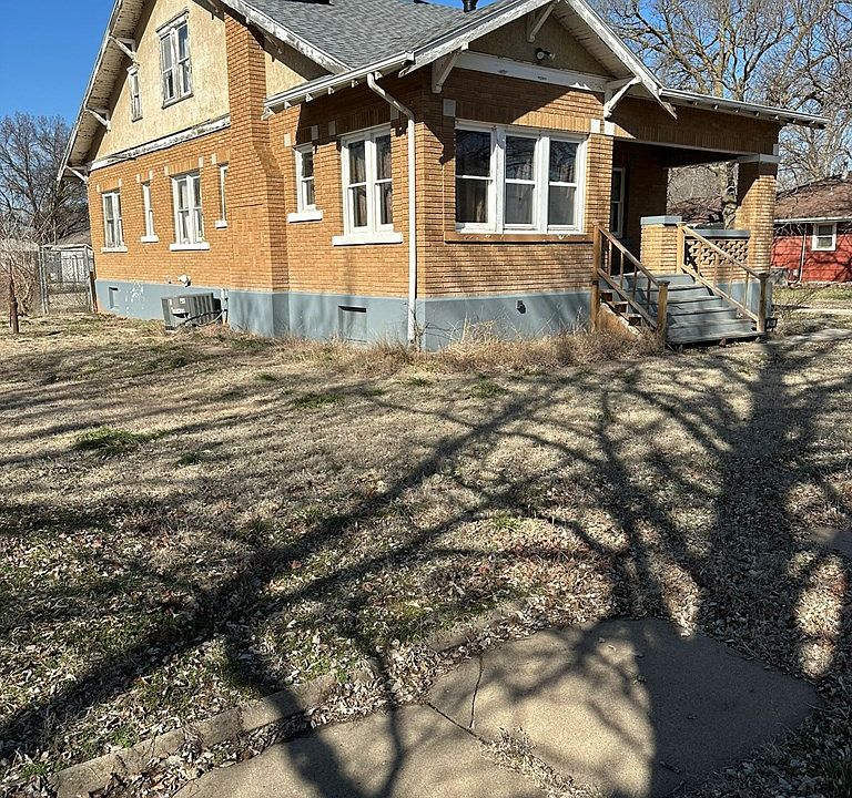 204 S Barbeck St, Holyrood, KS 67450 Zillow
