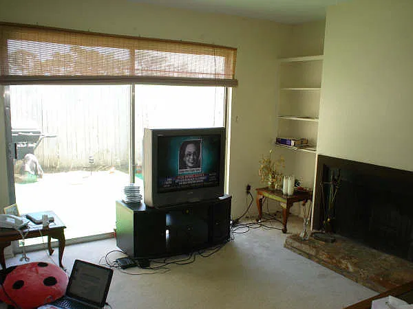 3 bed, 1212 sqft, $850 — Photo 2