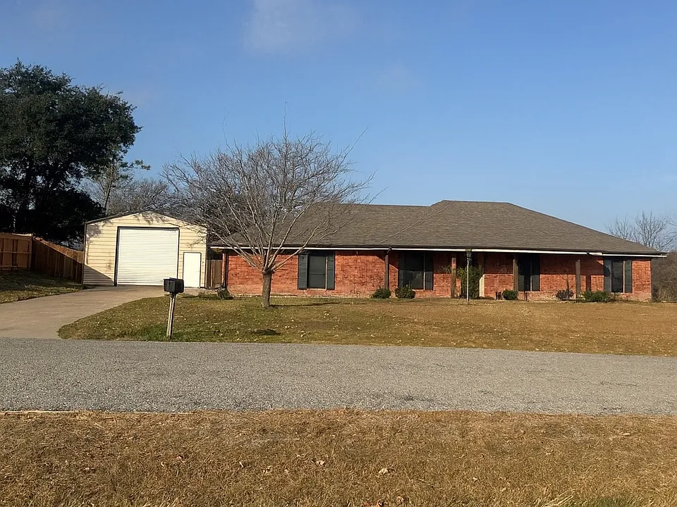 332 Marty Cir