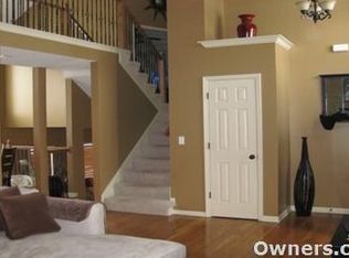9825 N Tullis Dr, Kansas City, MO 64157