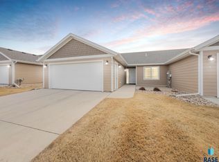 6309 W Maxwell Pl, Sioux Falls, SD 57107
