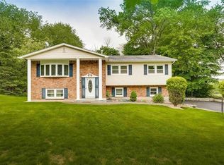 48 Eastbourne Dr, Spring Valley, NY 10977