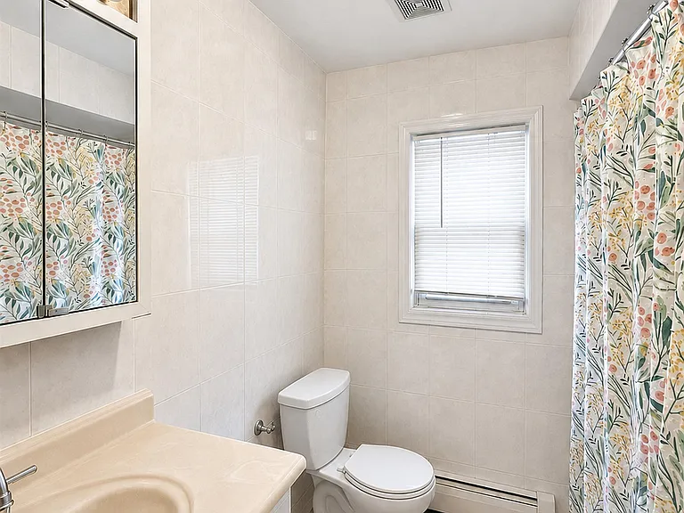 485 Manila Ave #3 — Photo 17