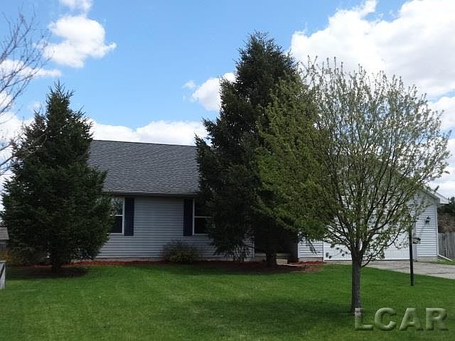 1st image of 3349 Saxony Dr N