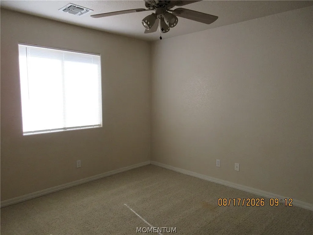 3 bed, 2.0 bath, 1525 sqft, $1,495 — Photo 4