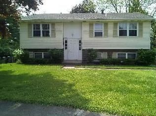 27 Wesleyan Ct #B, Fairfield, OH