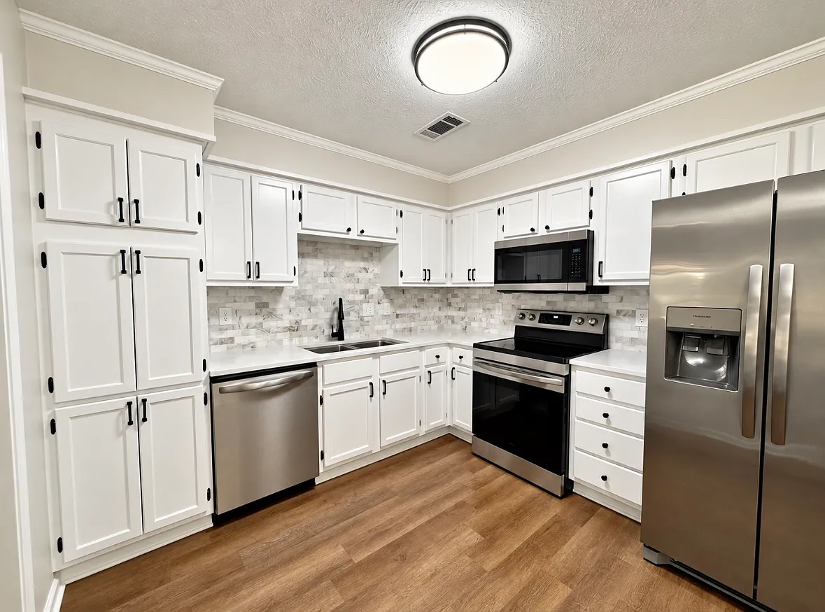 3 bed, 1292 sqft, $1,750 — Photo 2