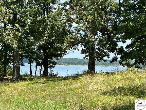2nd image of 32430 Camerons Ridge Rd
