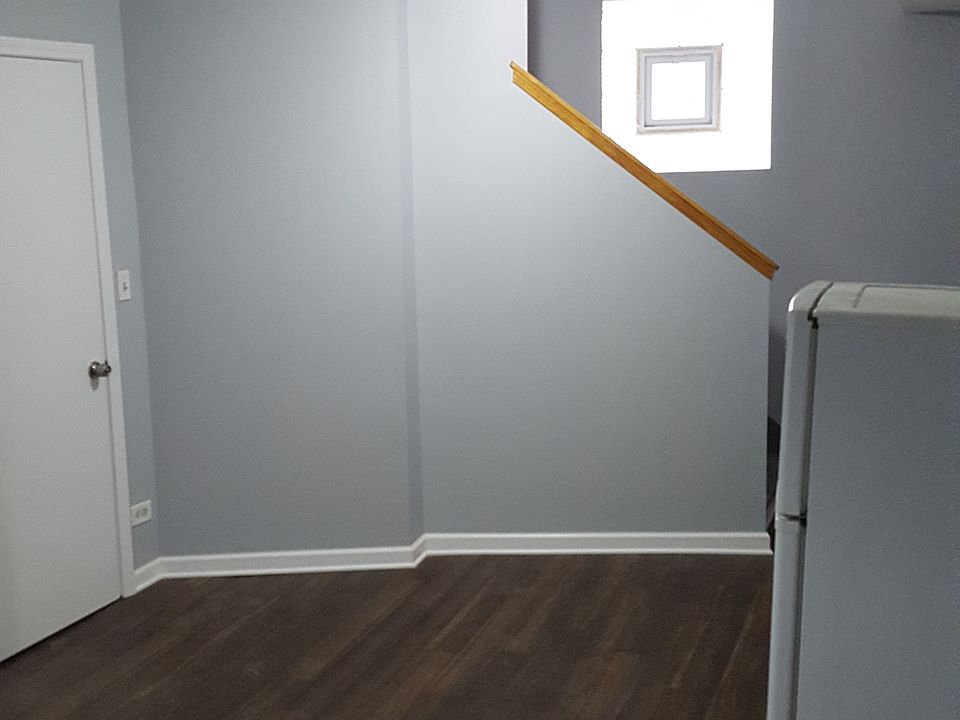 2nd image of 561 W 18th St