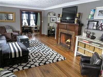 2nd image of 486 Avalon Ave