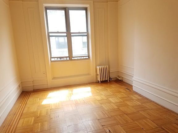 3rd image of 517 W 113th St #6S1