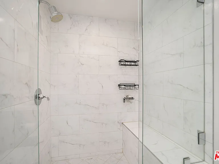 10523 Ashton Ave #301 — Photo 28